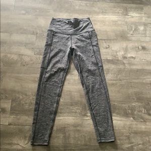 Aerie speckled gray leggings